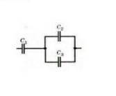  На малюнку показано з’єднання трьох конденсаторів однакової ємності по 8 мкФ кожний. Визначте загал